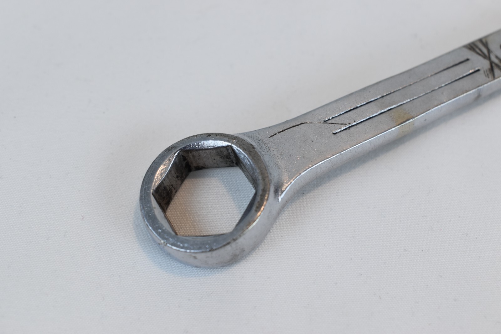 Mac Tools USA CH20 5/8″ SAE Combination Wrench 6 point Chrome Finish