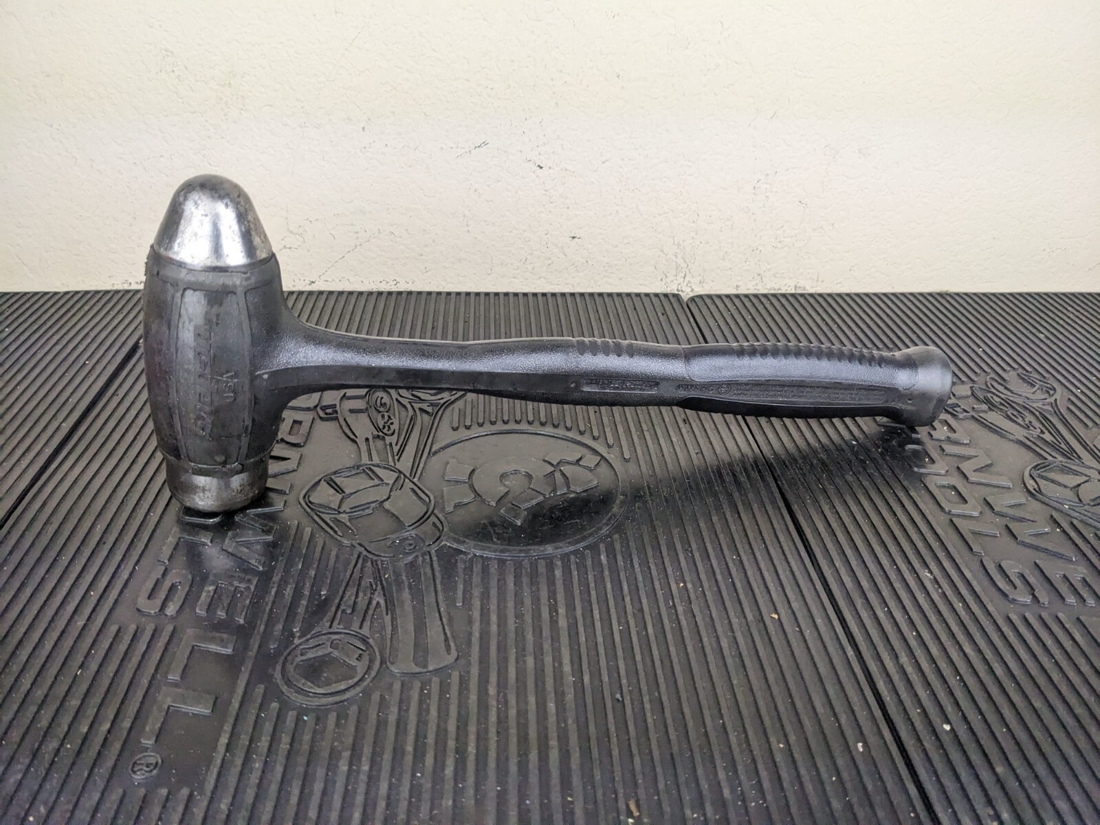 #be969 Snap On Tools – HBBD40DT – 40oz Dead Blow Ball Peen Dark Titanium Hammer