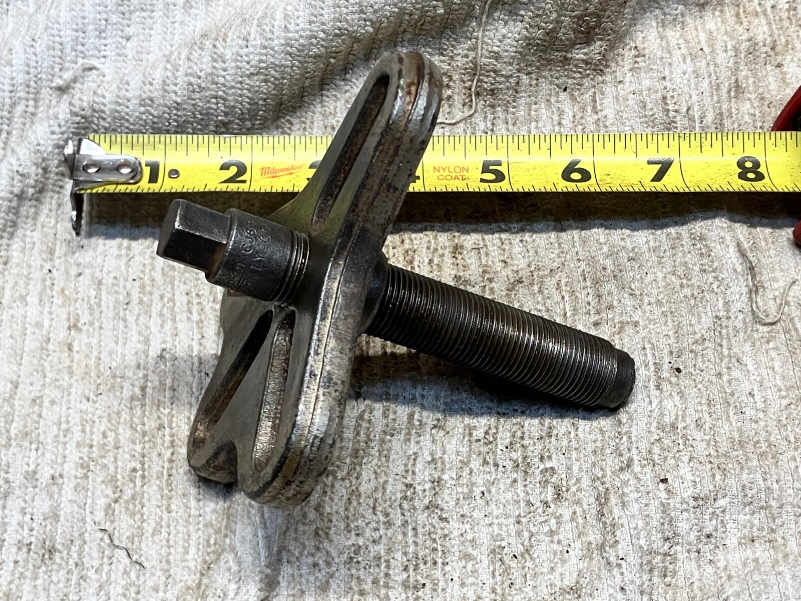 Snap-on USA Harmonic Balancer Puller CJ98 w/ Drive Screw & bolts set