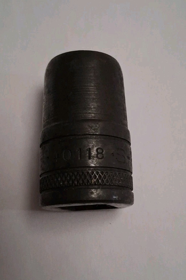 Vintage S-K 9/16” Socket 1/2” Drive 6 Pts No. 40118 USA Weathered!