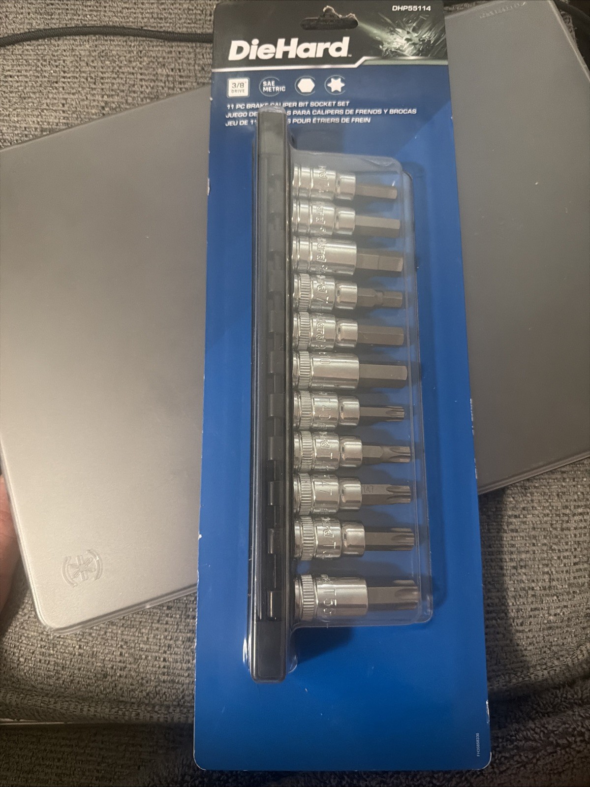 DieHard DHP55114 (3/8″ Drive) 11pc SAE/Metric Brake Caliper Bit Socket Set