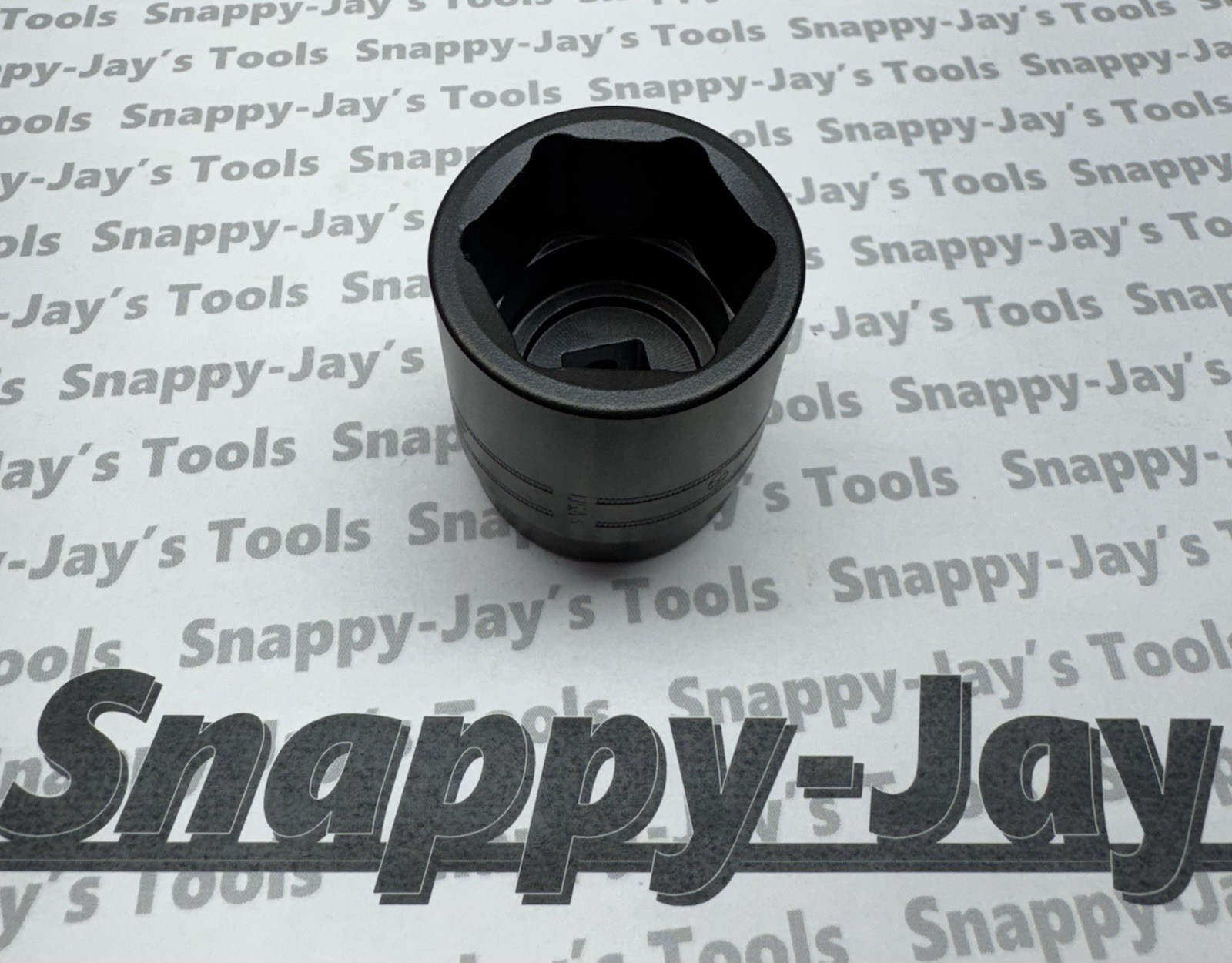 Snap-on Tools USA NEW 1/2″ Drive 34mm Metric 6pt Shallow Impact Socket IMM340