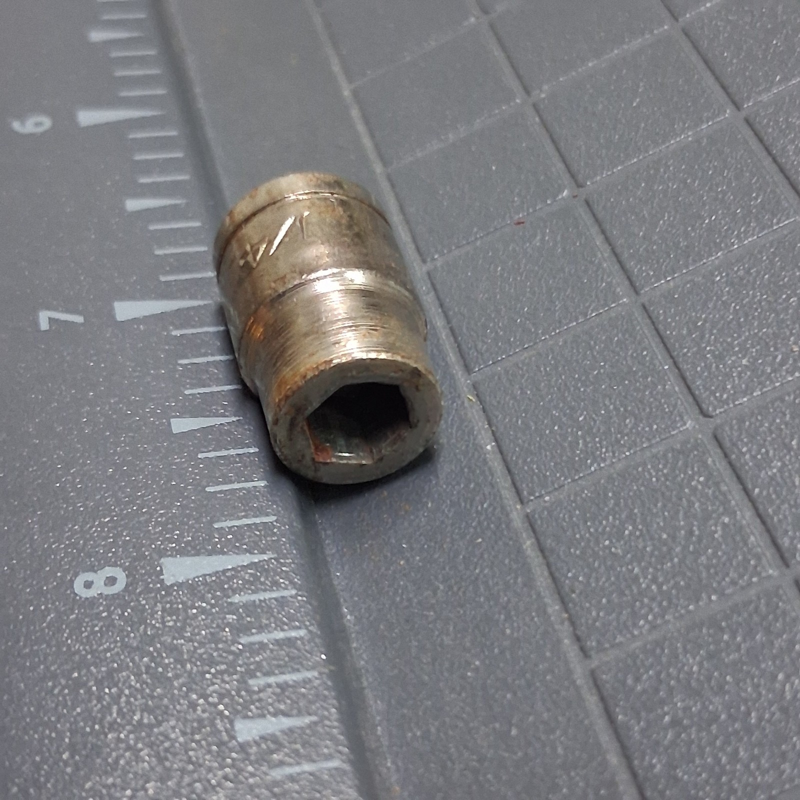 1/4″ SAE 1/4″ Drive 6-Point Chrome Socket