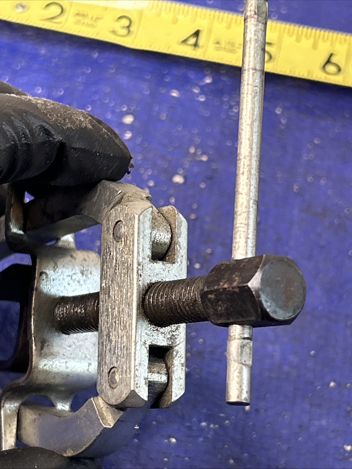 Cal-Van Tools 571 Overhead Valve Spring Compressor Puller Similar To K-D KD 2078