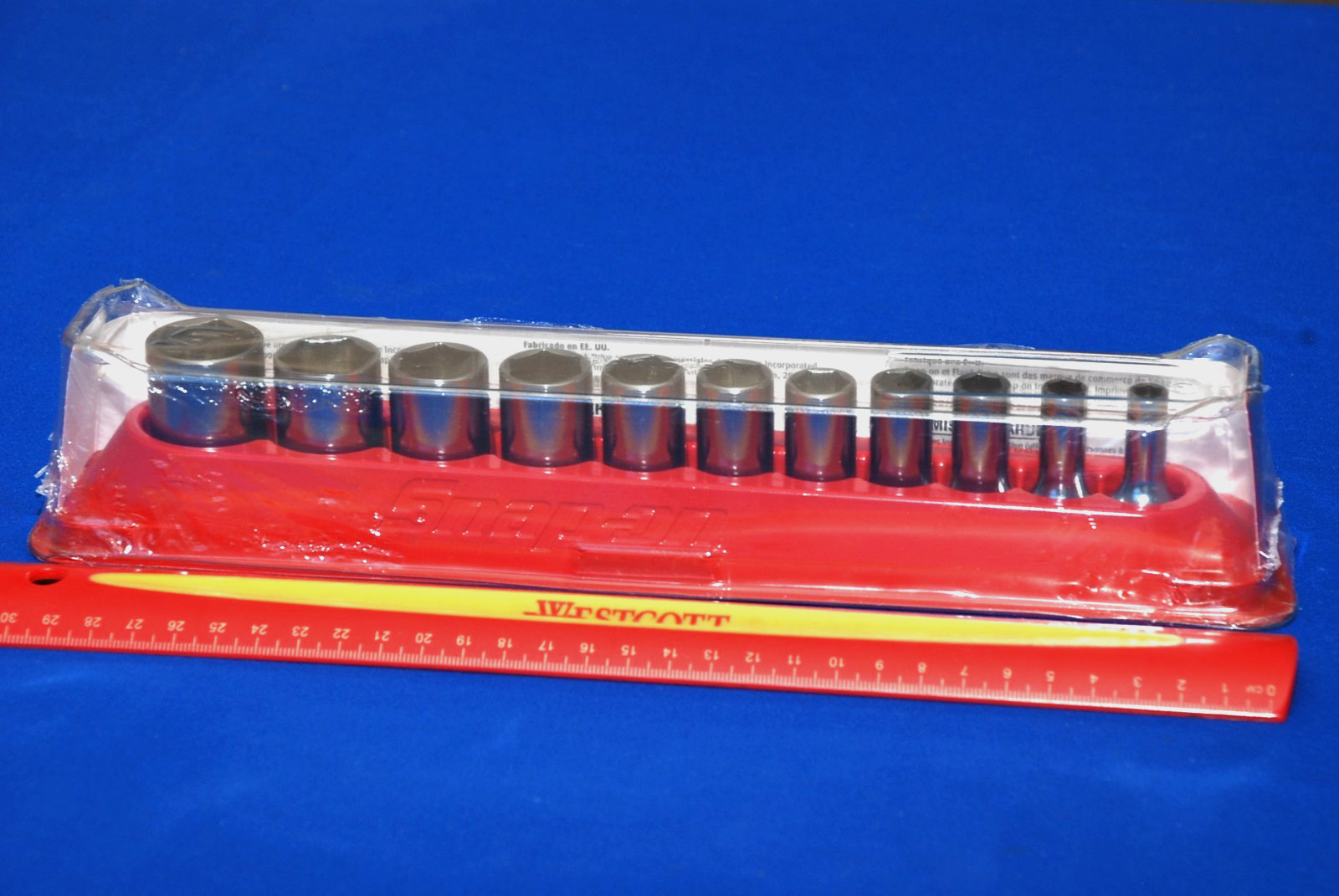 Snap-on NEW 11 Piece 3/8″ Drive 6-Point SAE Flank Drive Semi-Deep Socket Set
