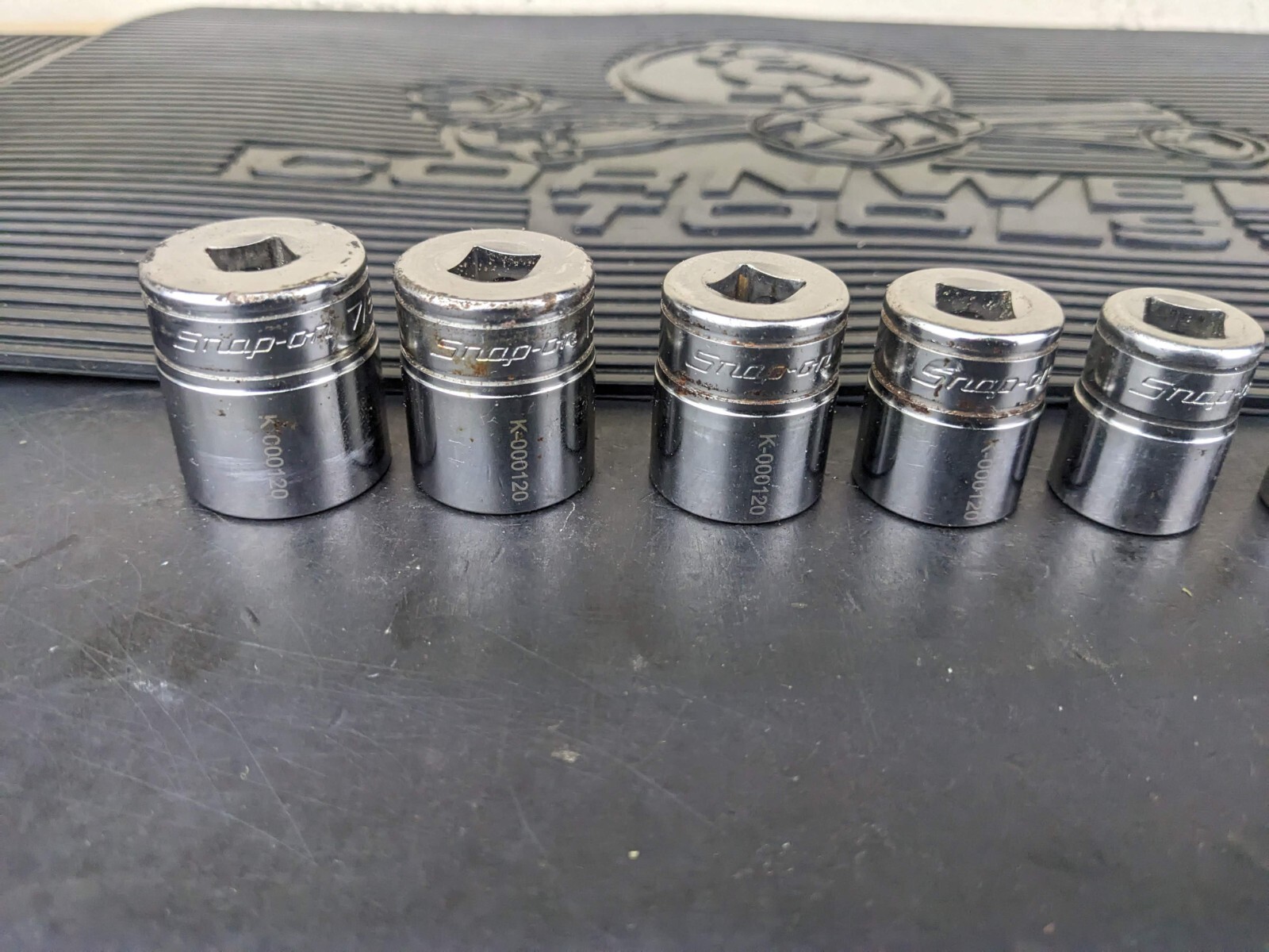 #bi522 Snap On Tools 211FY 3/8″ Drive 12 Point Shallow SAE Socket Set USA