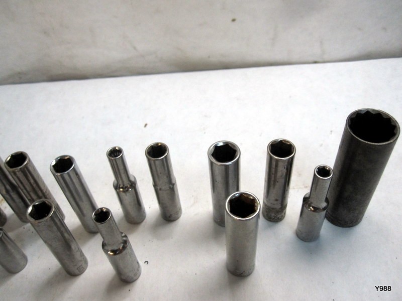 CRAFTSMAN set of 16 sockets mix lot see description