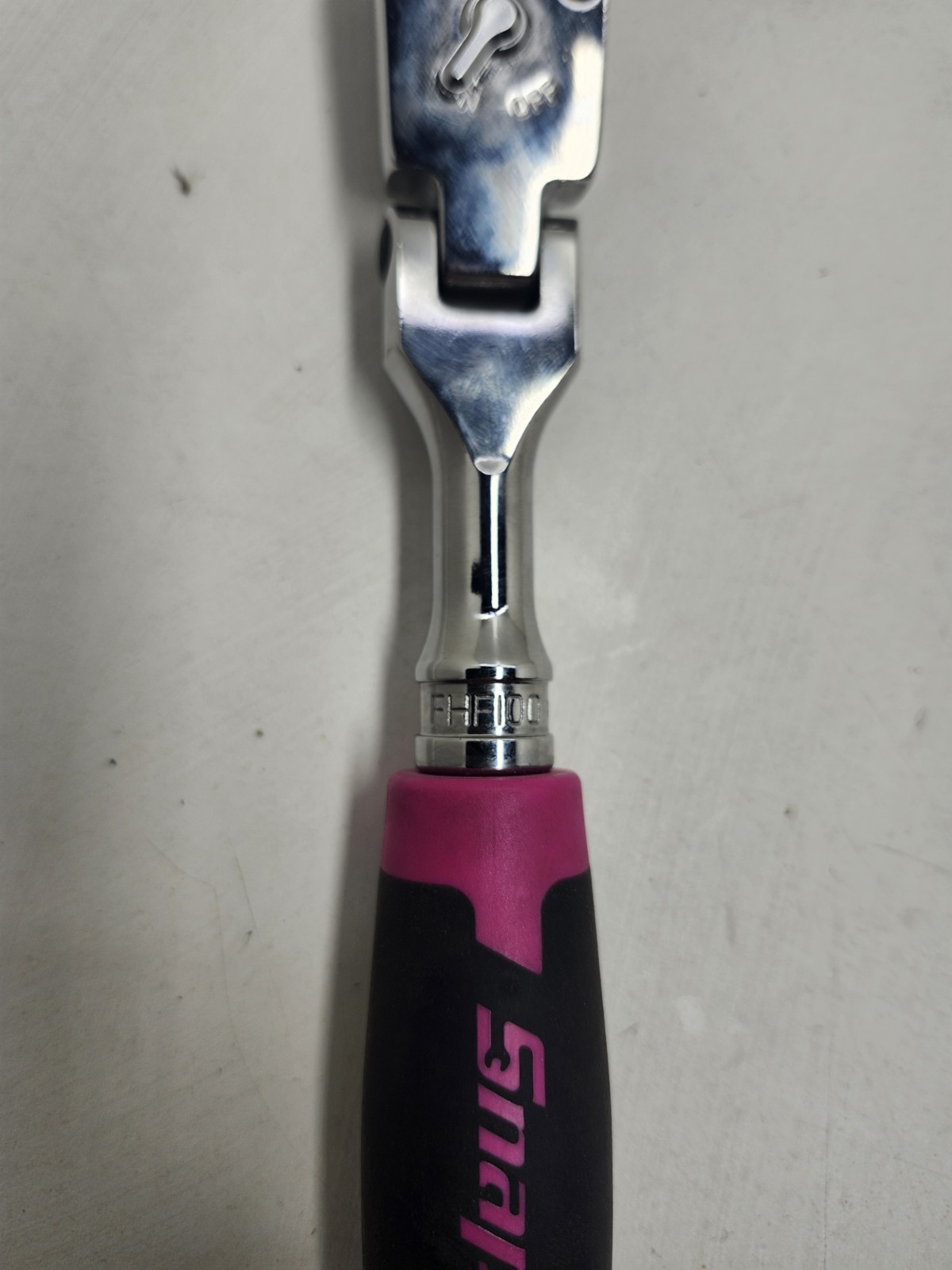 NEW Snap-on FHF100 Cynergy 3/8″ 100 Tooth PINK Soft Grip Flex Ratchet NEW