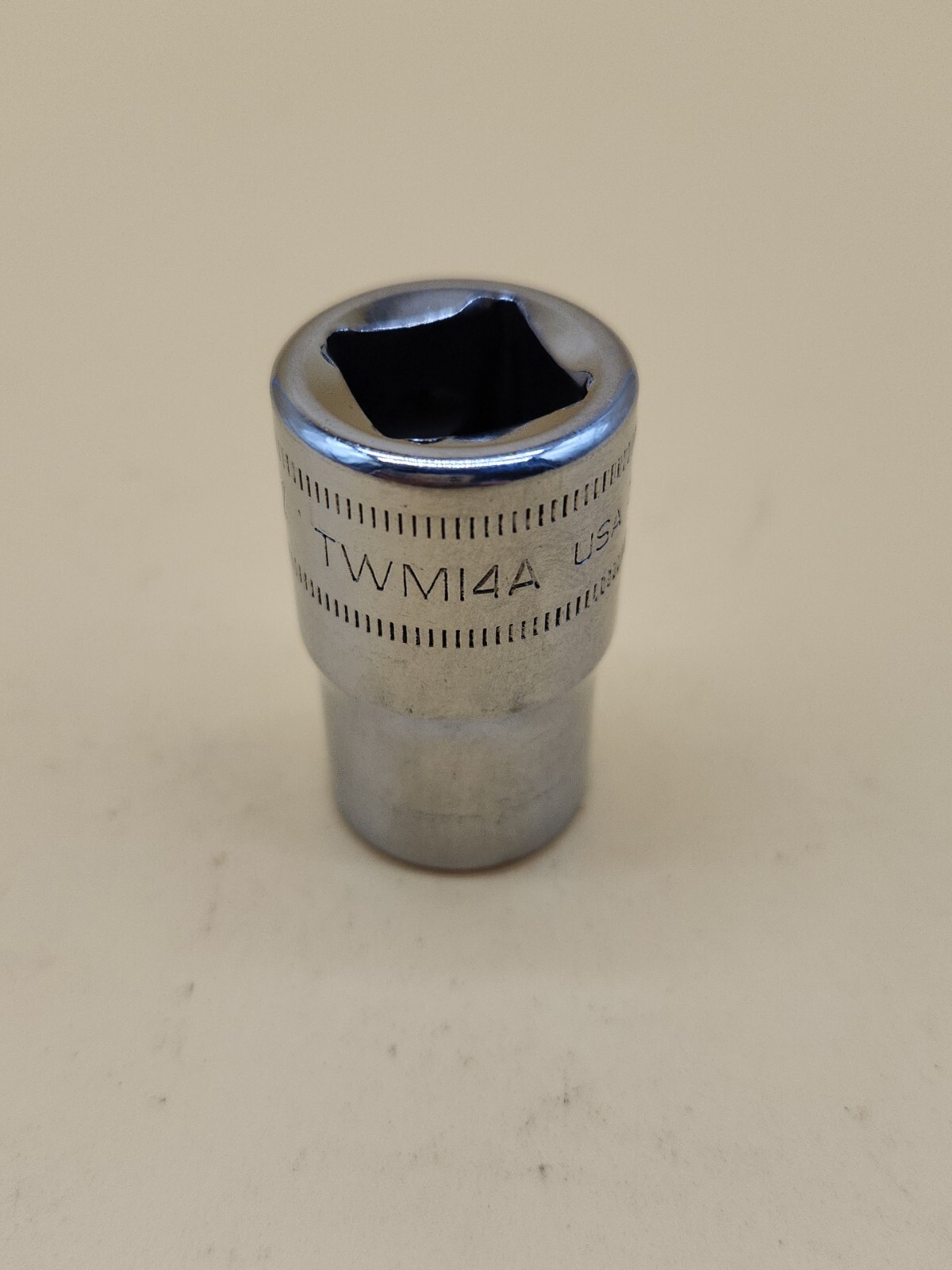 Snap-on Tools 1/2″ Drive 6-Point Metric 14mm Shallow Socket TWM14A