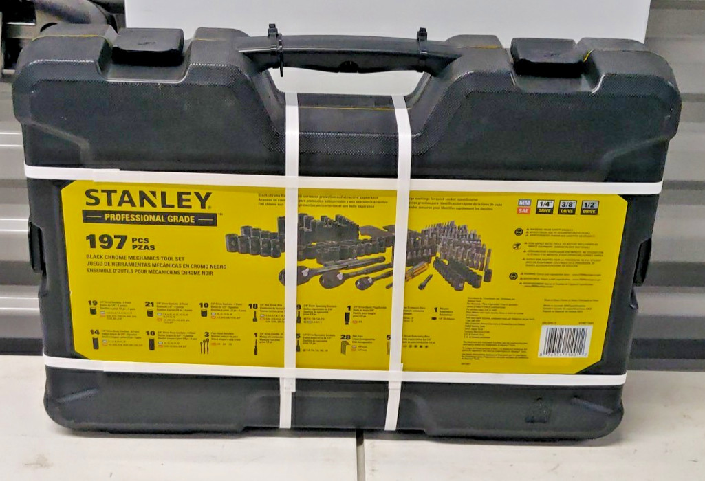 Stanley 197 PC Pro Grade Mechanics Tool Set STMT11001 Black Chrome NEW
