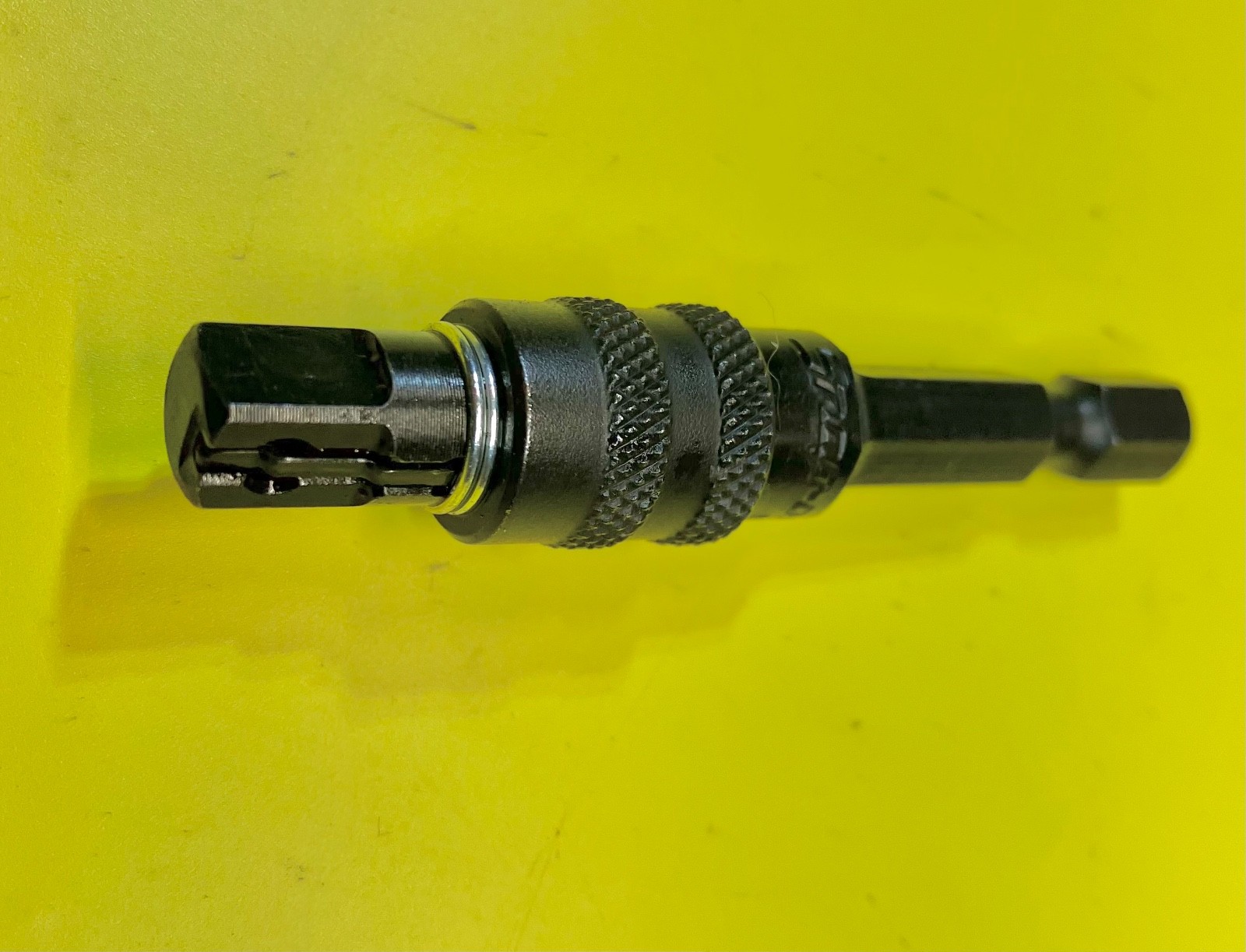 Snap-On Tools USA BRAND NEW 2in. Locking 1/4″ Hex to 1/4″ Square Driver TMLPA2
