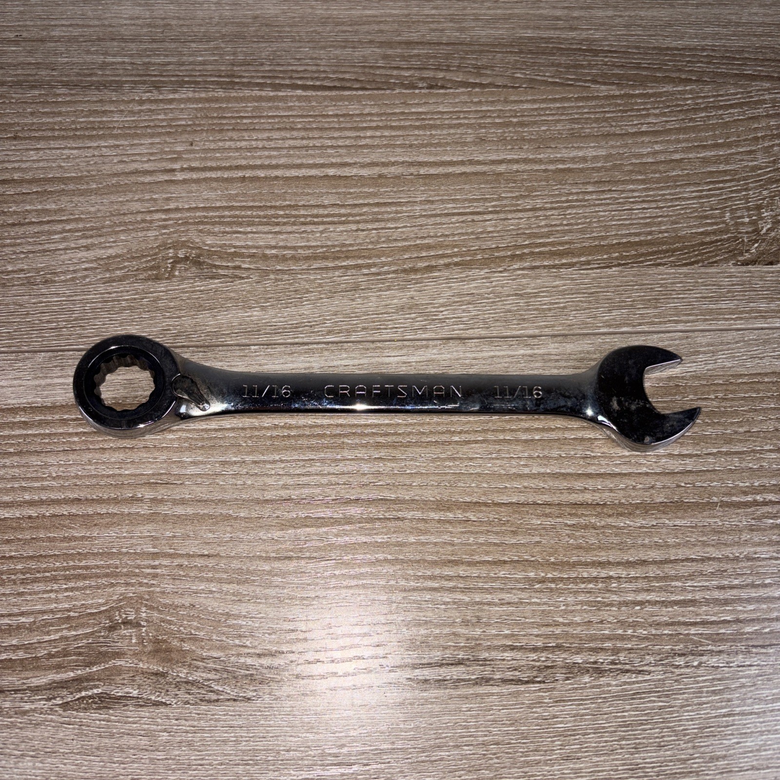 Craftsman 11/16-in Standard (SAE) Reversible Ratchet Wrench 42418 D-AD PAT.