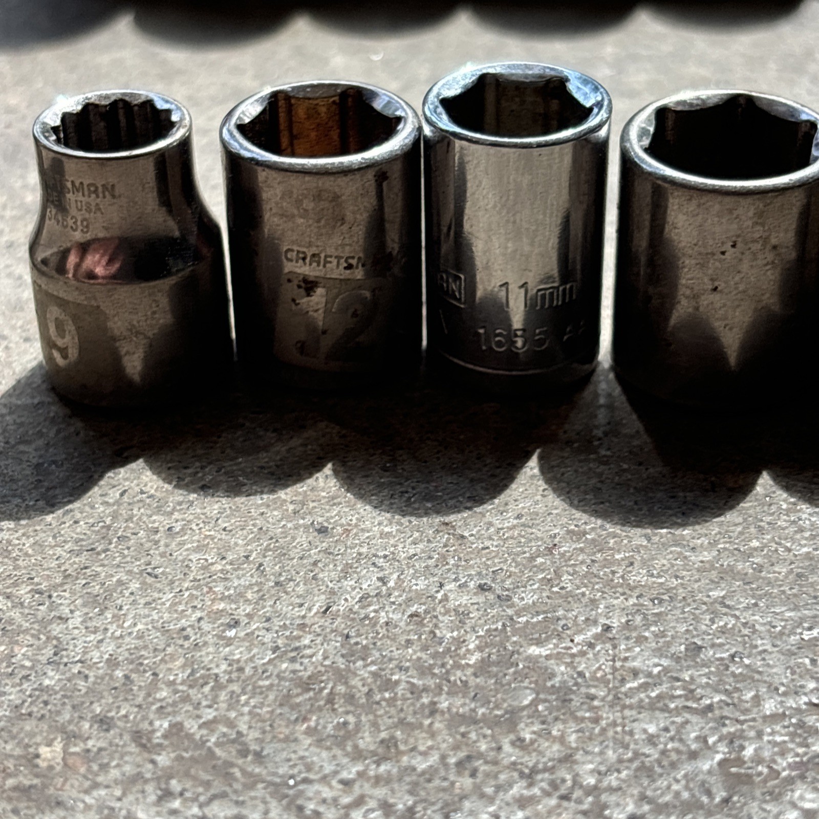 Miscellaneous Mixed Brands Various Sizes Sockets Tool Lot Of ~5lbs Bulk
