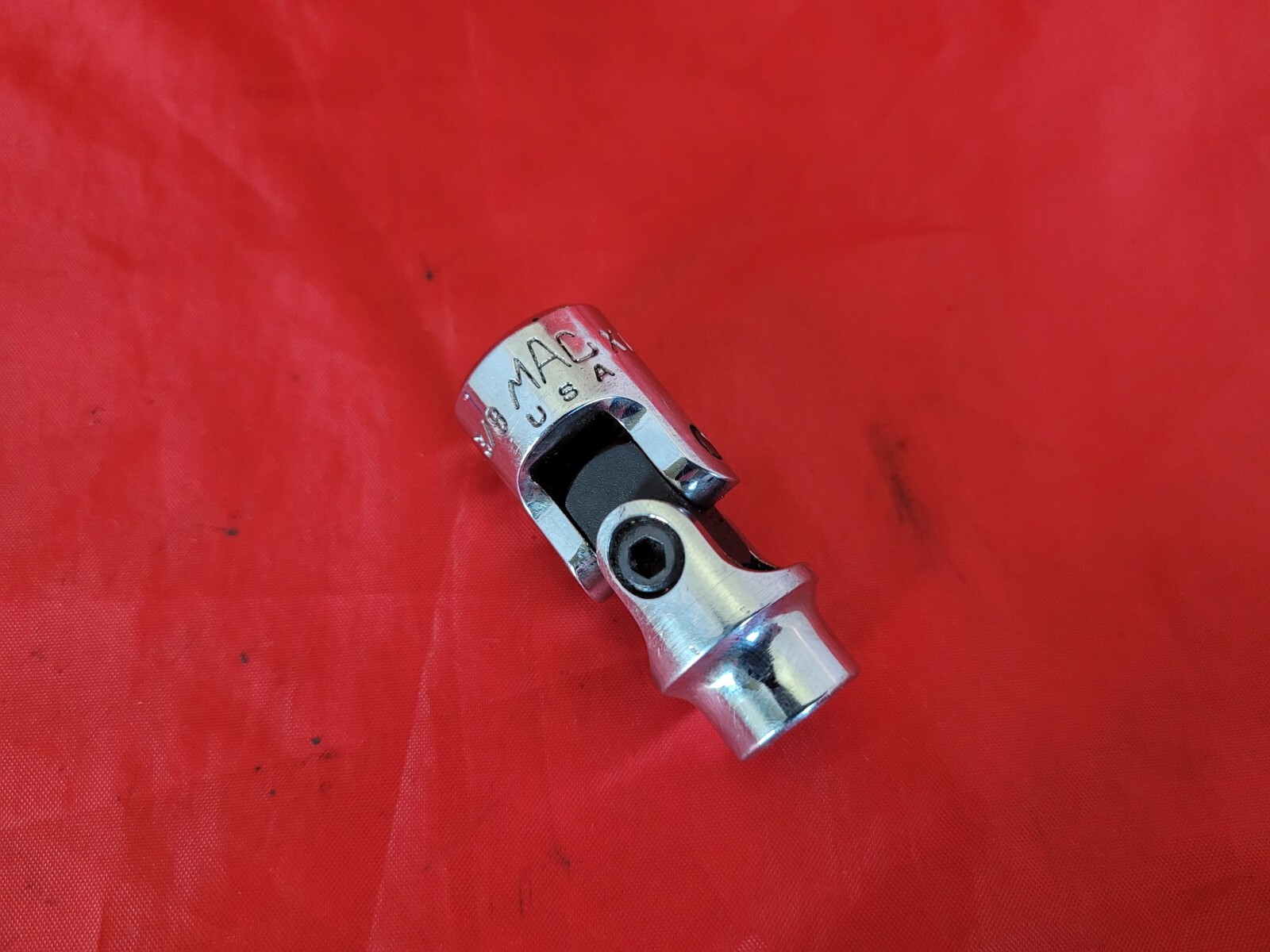 MAC XU126 3/8″ Drive 3/8″ 6 Point Shallow Universal Swivel Socket USA SAE G7