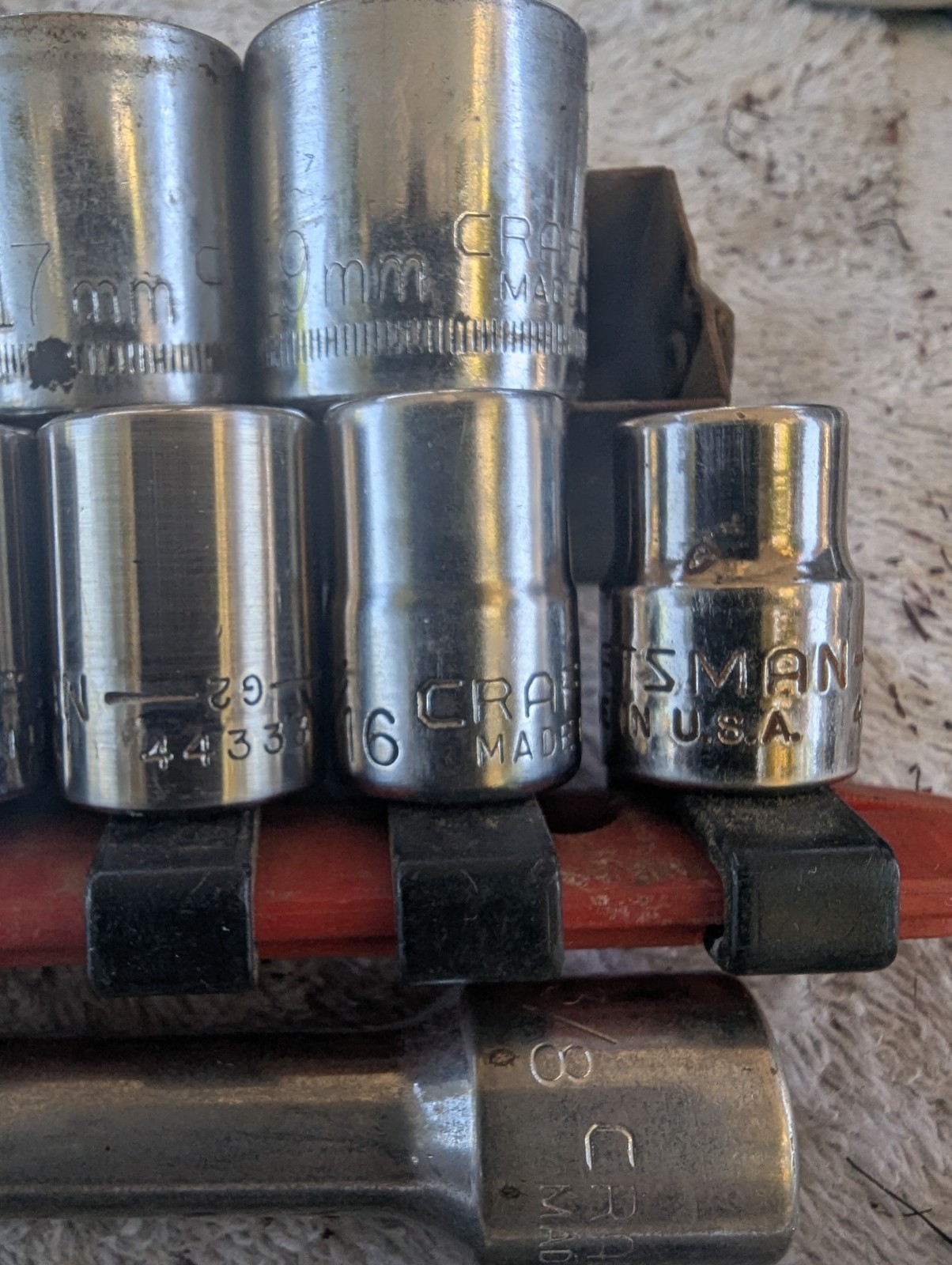 3/8″ Dr Craftsman Shallow Sockets & 2 Extensions SAE Metric 13-19mm & 3/8-13/16″