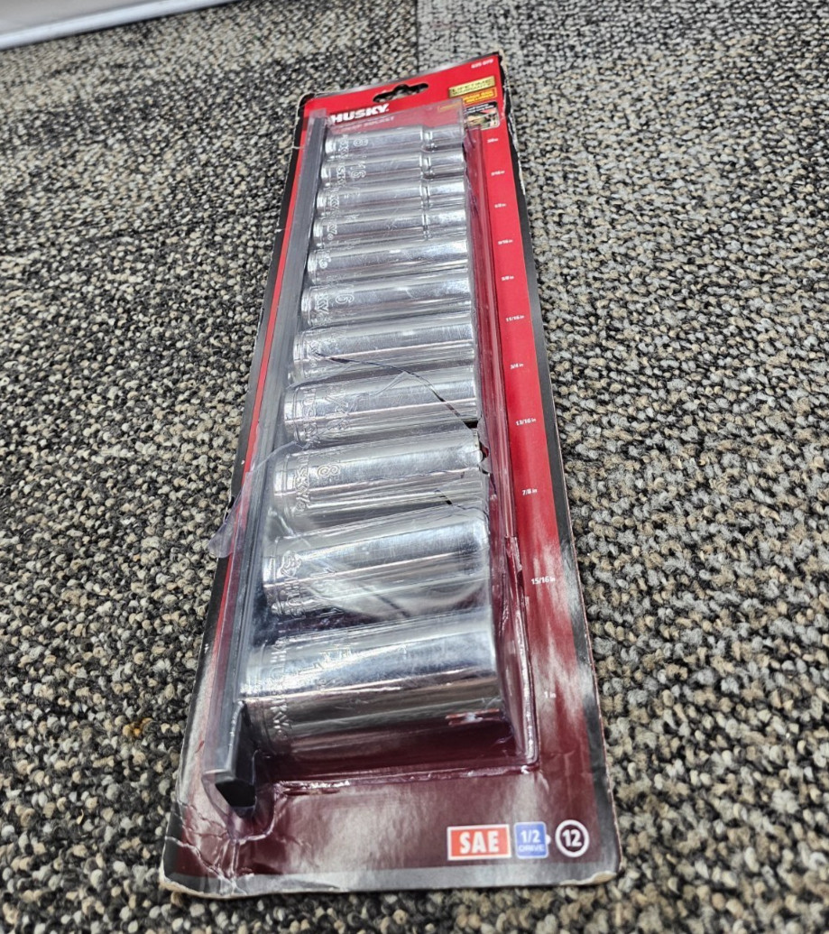 11 PIECES Husky 635 079 635079 1/2 in. Drive Deep SAE Socket Assembly