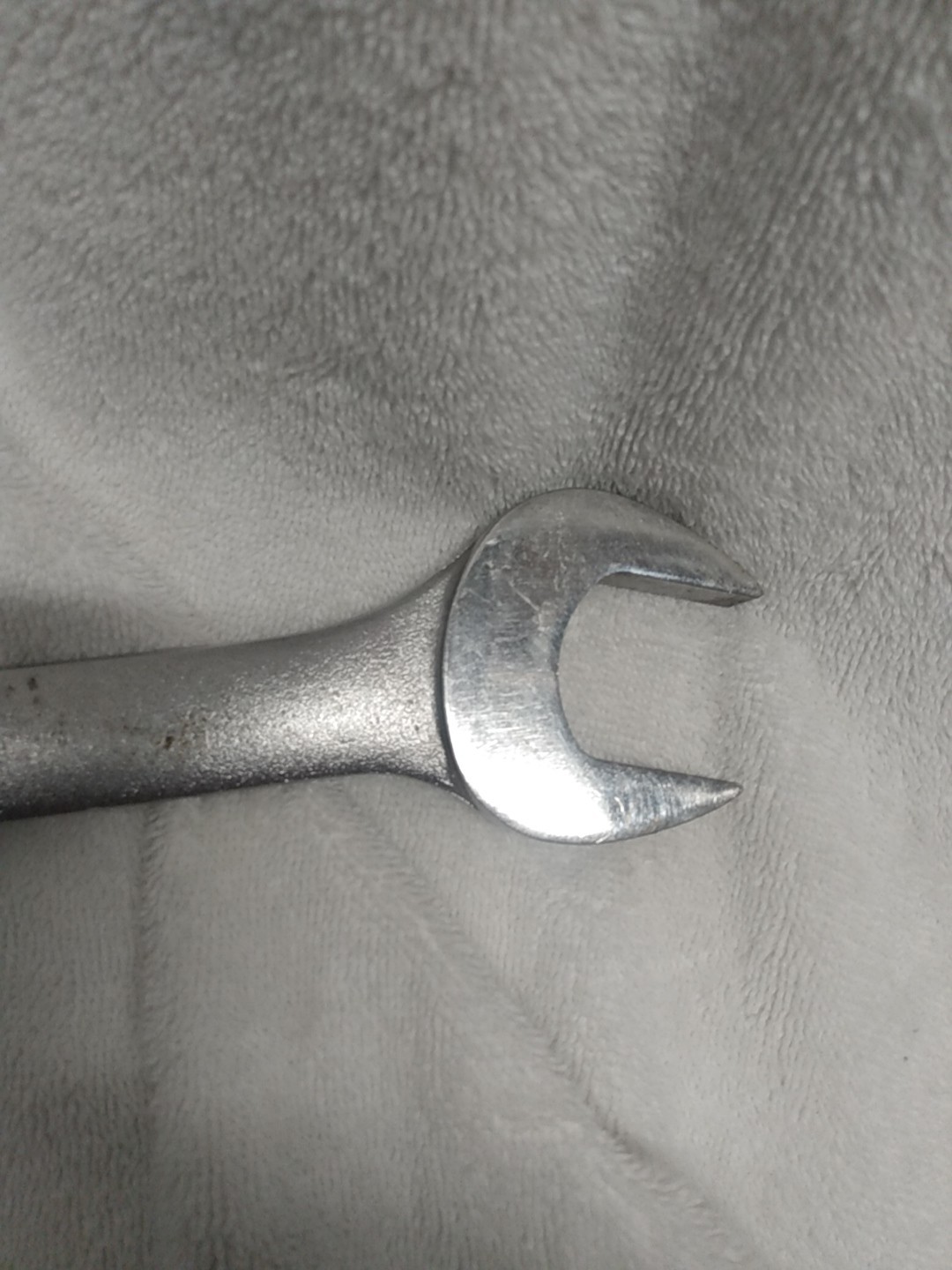 Craftsman 1-5/16 Open/ 12 pt Closed Ended Combination Wrench VA-44709