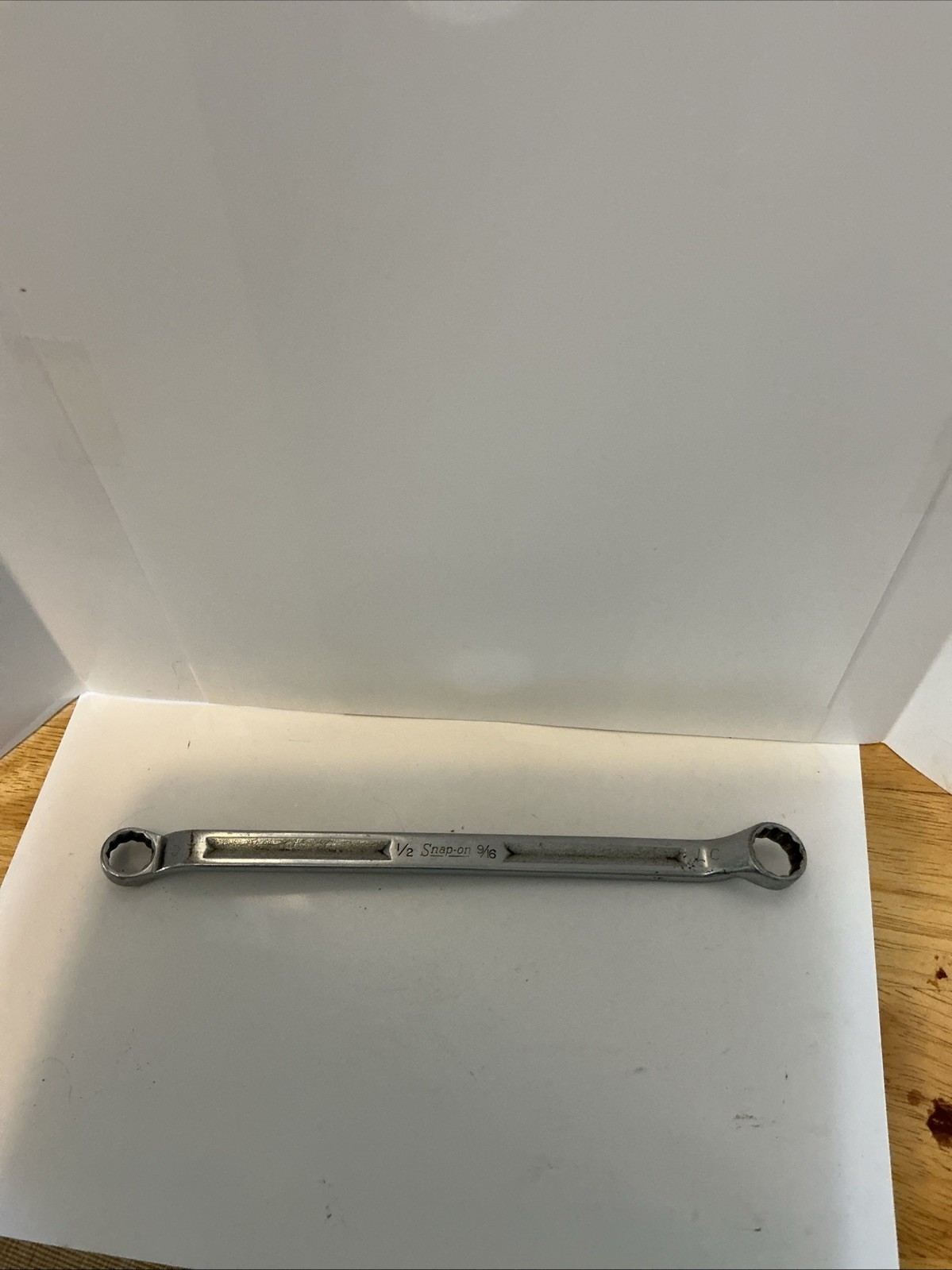 Snap On 12 Pt Box End Offset Wrench 1/2 X 9/16 Model XV1618