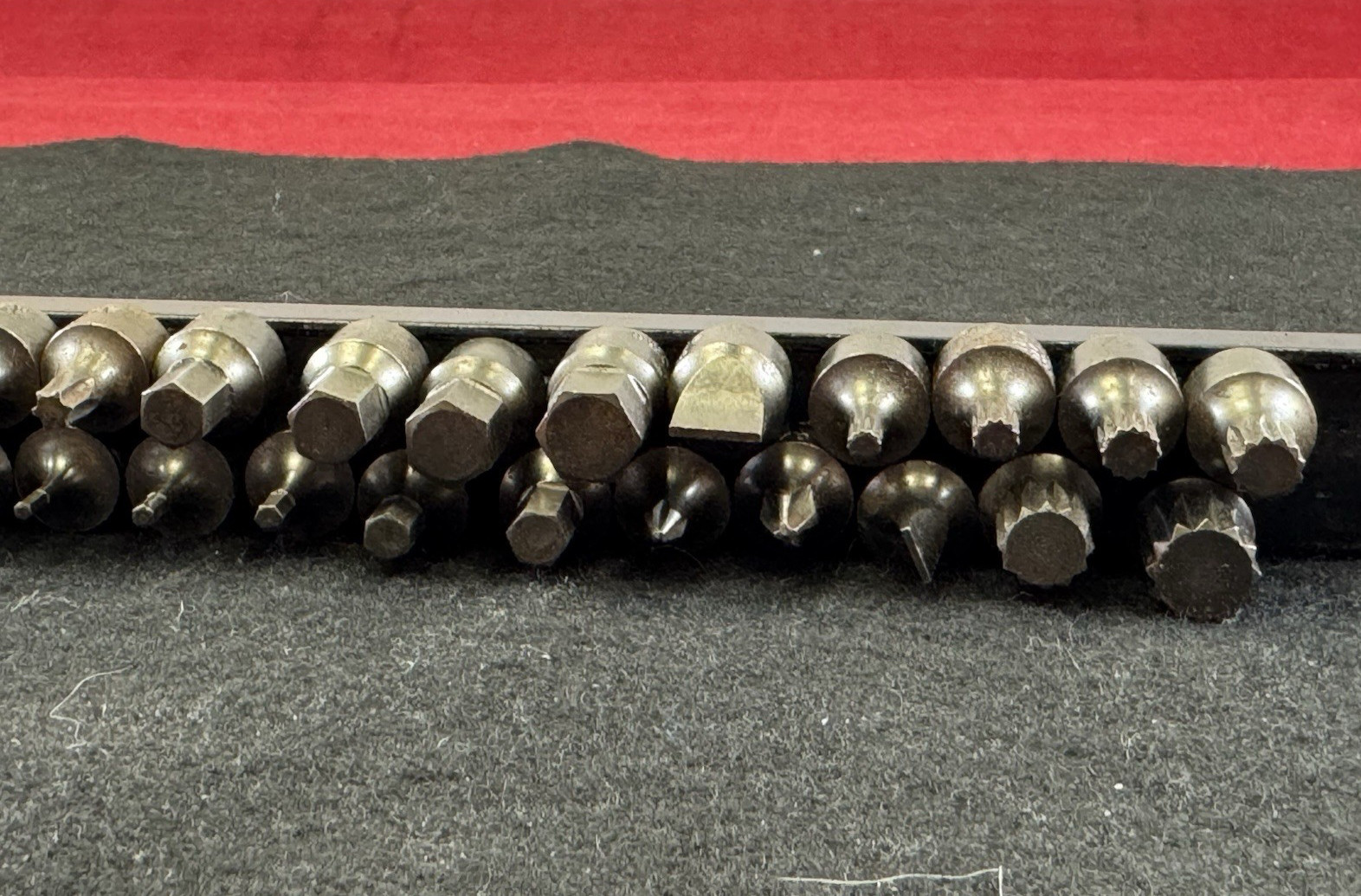 Matco 40 Piece 1/4” Drive Stubby Driver Set – SA40S