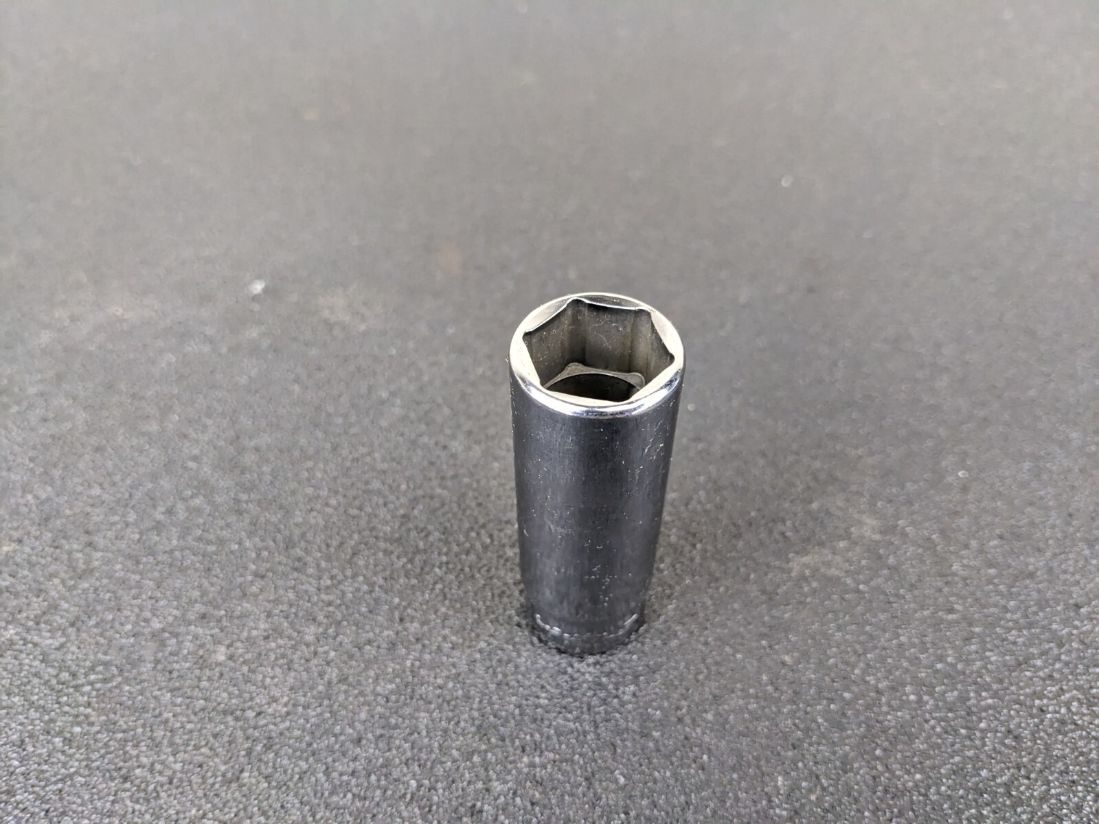 #bj408 Snap-On Tools USA NEW SFSM18 3/8″ Drive 6 Point 18mm Metric Deep Socket