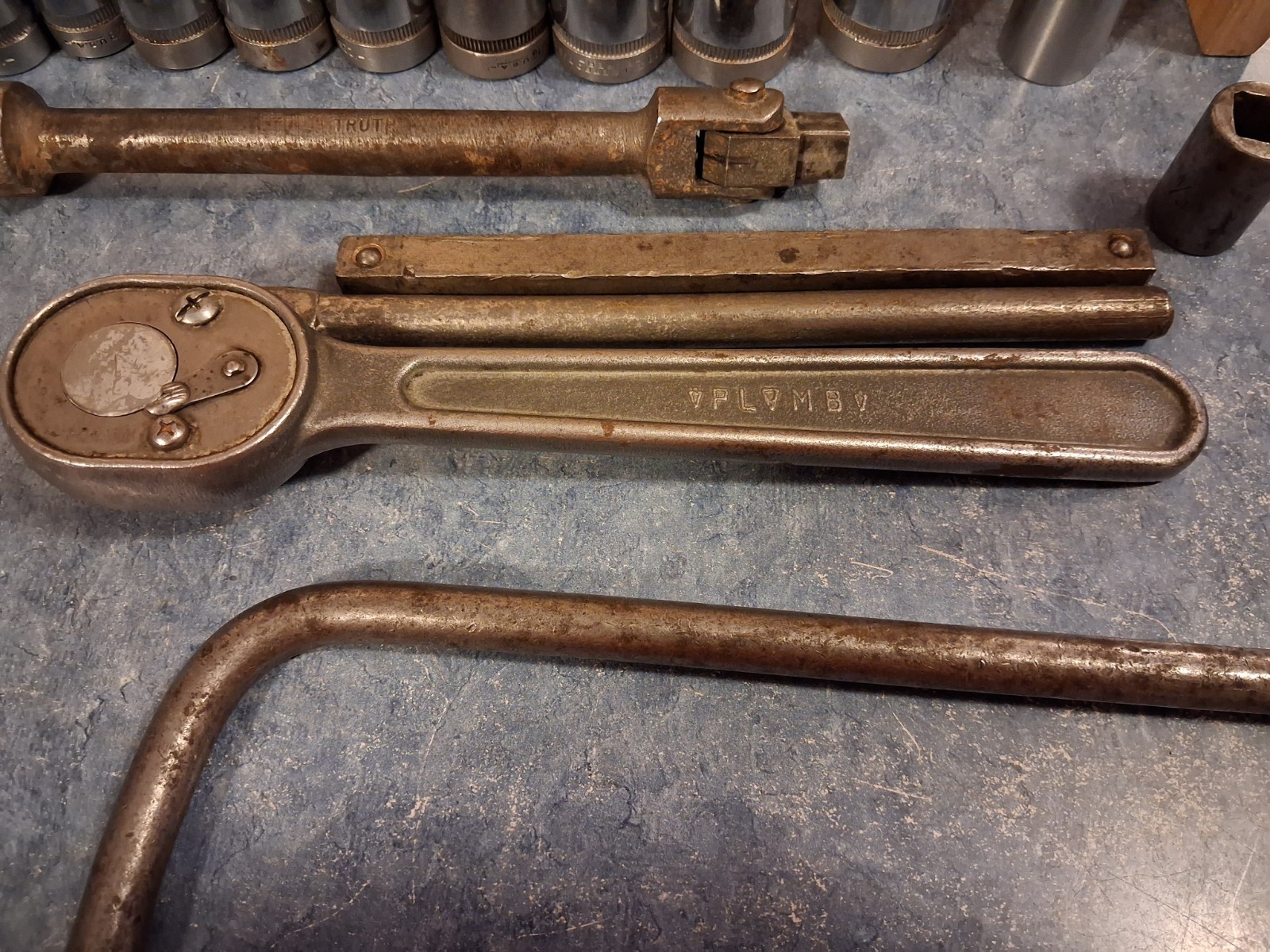 26 Piece Pre War Mixed Socket Wrench-Sockets-Plomb-Hinsdale-Indestro-Super-truth