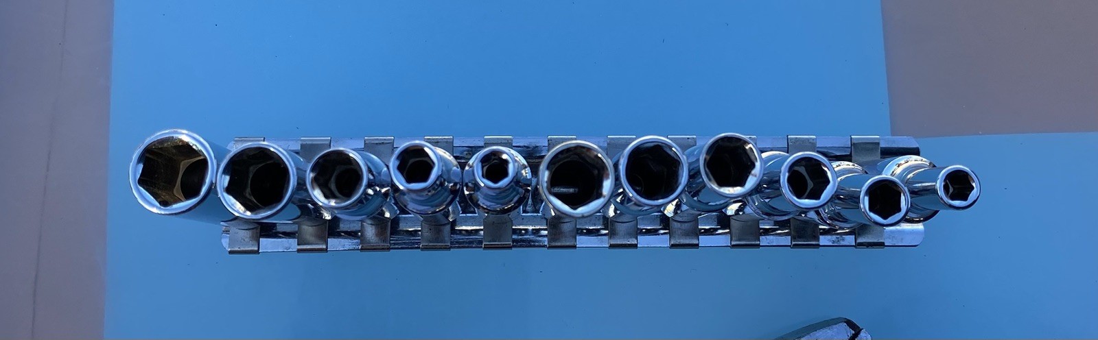 11 Piece Stanley Cr-V 1/4 Drive 6pt Metric And SAE Deep Socket Set
