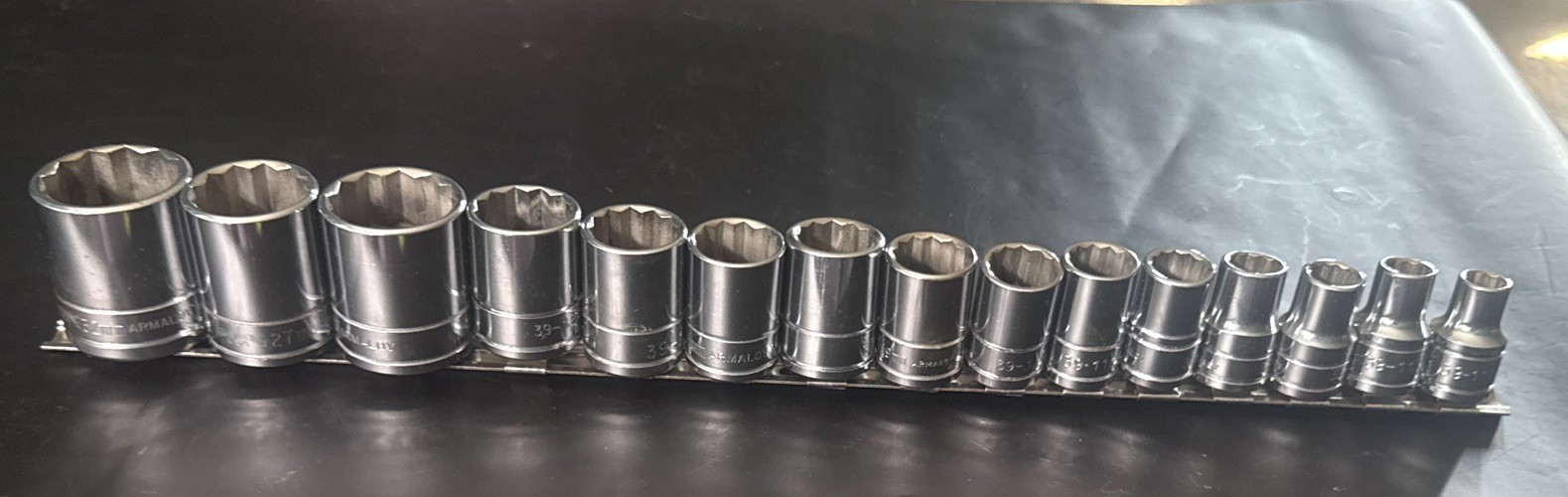 VINTAGE ARMSTRONG 15pc 1/2” Dr CHROME METRIC SOCKET SET STD 10mm – 32mm W/ RAIL