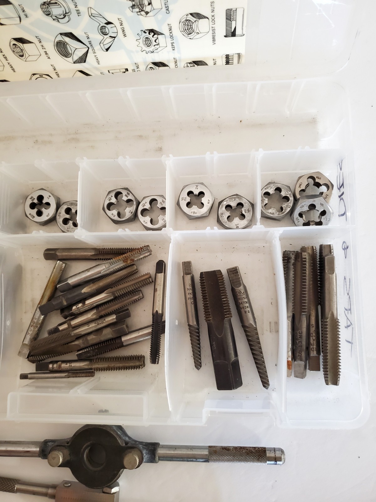 Mixed Lot Of Tap And Die Set Multiple Sizes and Threads W/Case