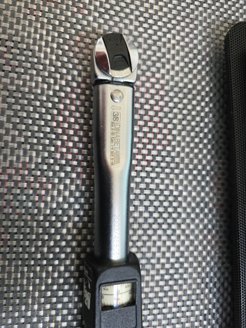 DinaBeta 2003/458C5 3/8″ Drive Torque Wrench 6-60 Nm / 5-44 lbf.ft
