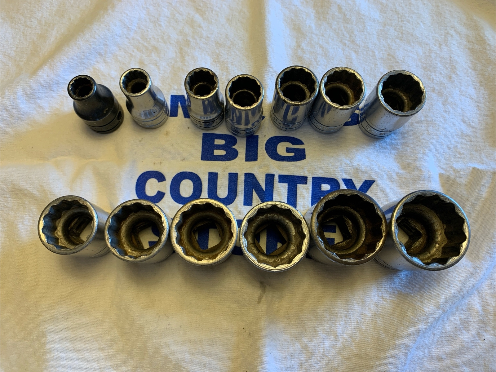 Snap-on 1/2″ Drive 13pc 12pt SAE Flank Drive® Shallow Socket Set (3/8-1-1/8″)