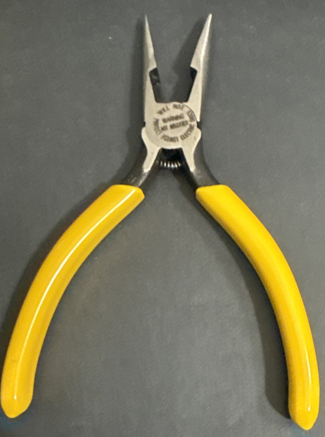 NOS VINTAGE KLEIN TOOLS NEEDLE NOSE PLIERS D203-5C 5-1/2” ORIGINAL BOX NOS