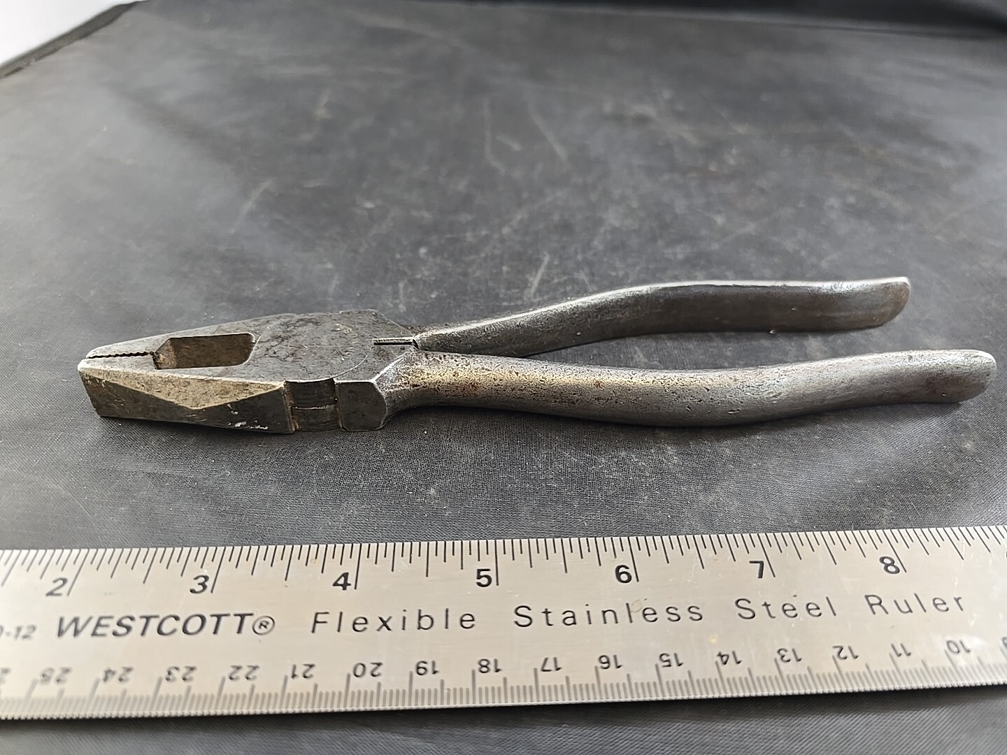 Crescent 50-8 Bullnose Linesman Pliers USA 8.5” Long Vintage Jamestown NY USA