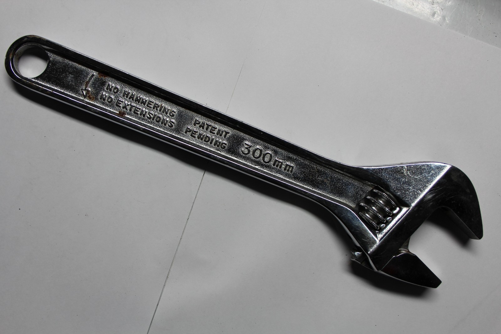 Snap-On Tools AD12 12″ 300mm Chrome Adjustable Smooth Jaw Wrench USA