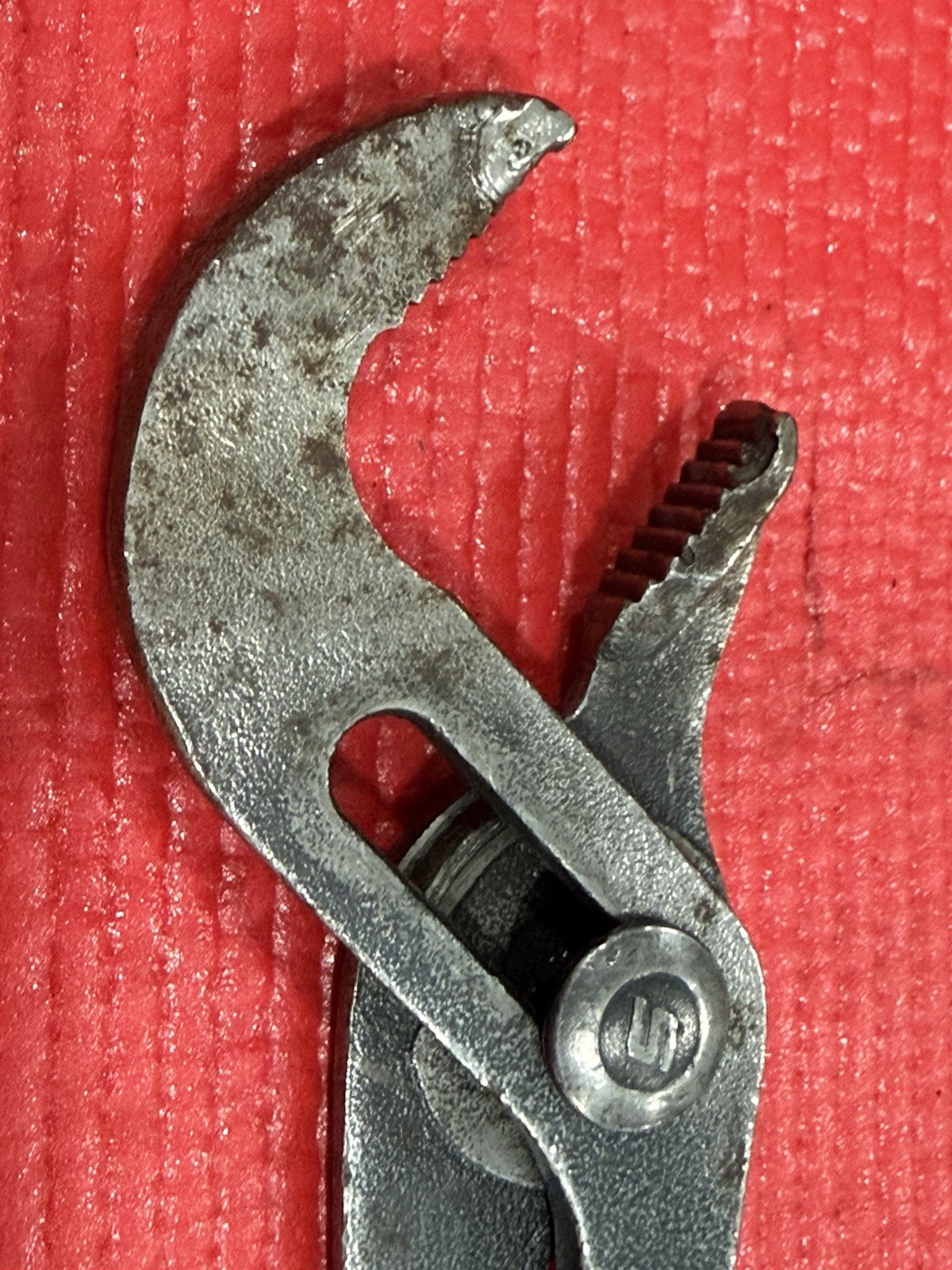 Snap-on Tools 10” Adjustable Interlocking Channel Pliers Red Grip 910P, USA Made