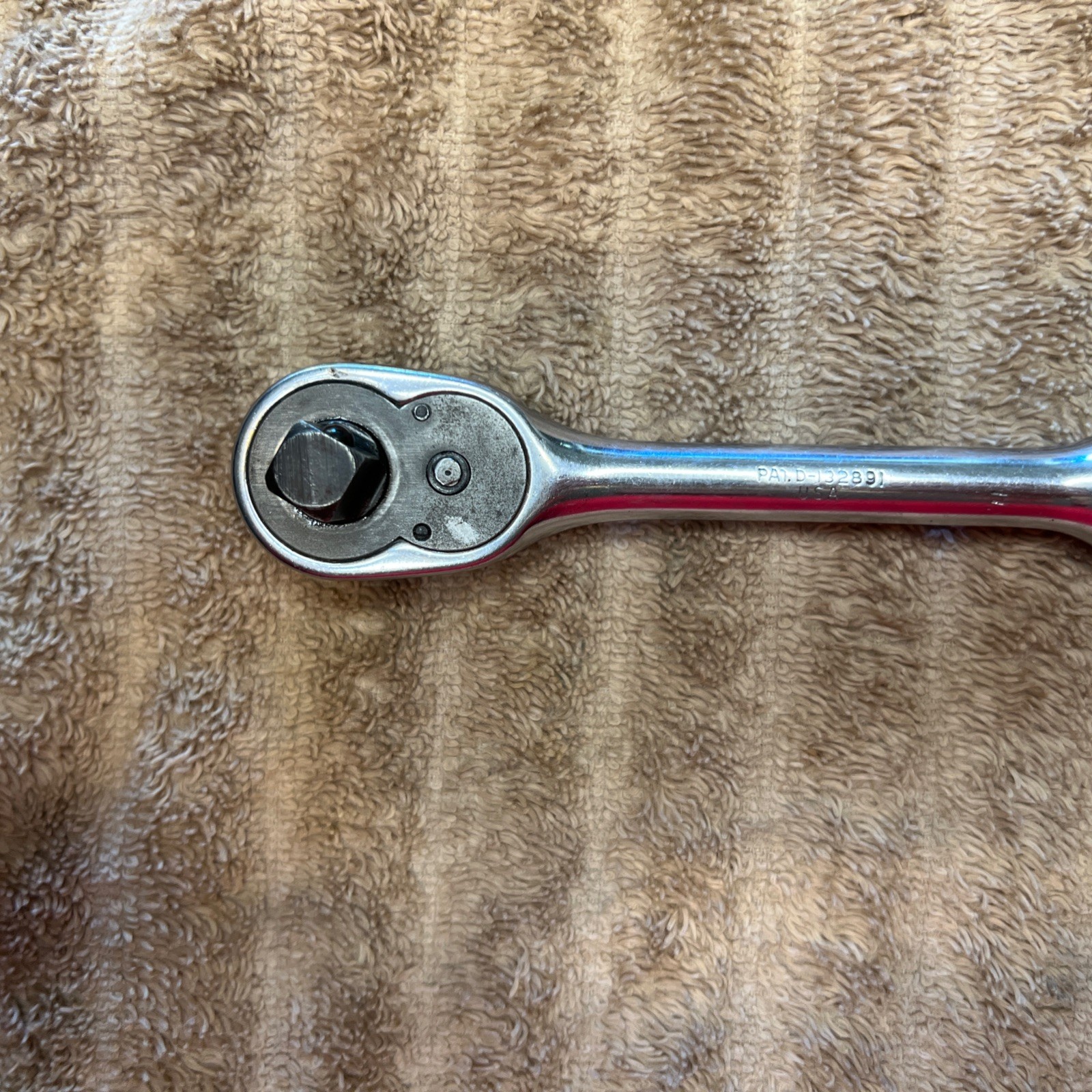 Snap-On F-710-A 3/8″ Drive Ratchet Wrench VINTAGE! WORKS WELL!!