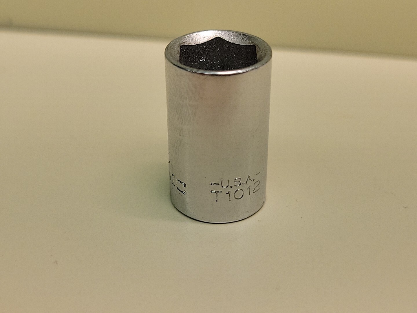 Master Mechanic 1/4″ Drive x 3/8″ SAE Standard Socket NOS USA
