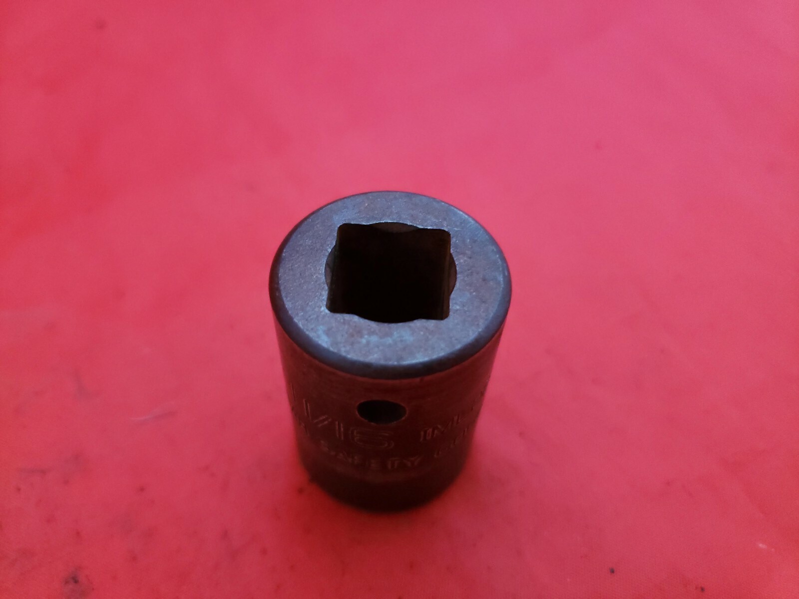 Snap-on New Logo 1/2″ Drive 11/16″ 6 Point Shallow Impact Socket IML220 SAE K16