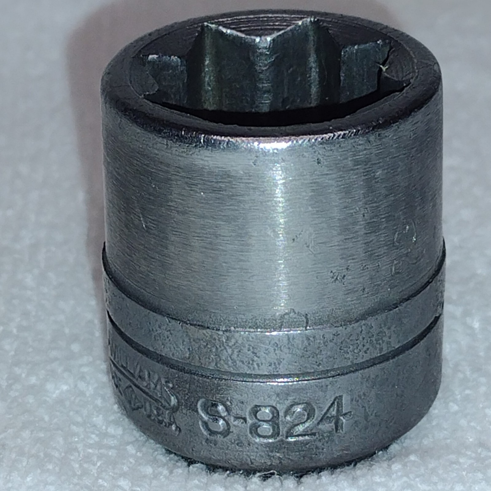 Vintage Williams S-824 Diamond Logo 1/2 Drive 3/4″ 8Pt Socket, Made in USA