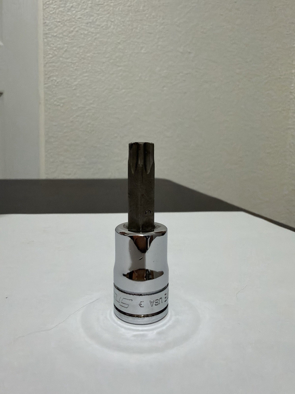 Snap On Tools 3/8″ drive torx bit socket USA T47 FTX47E