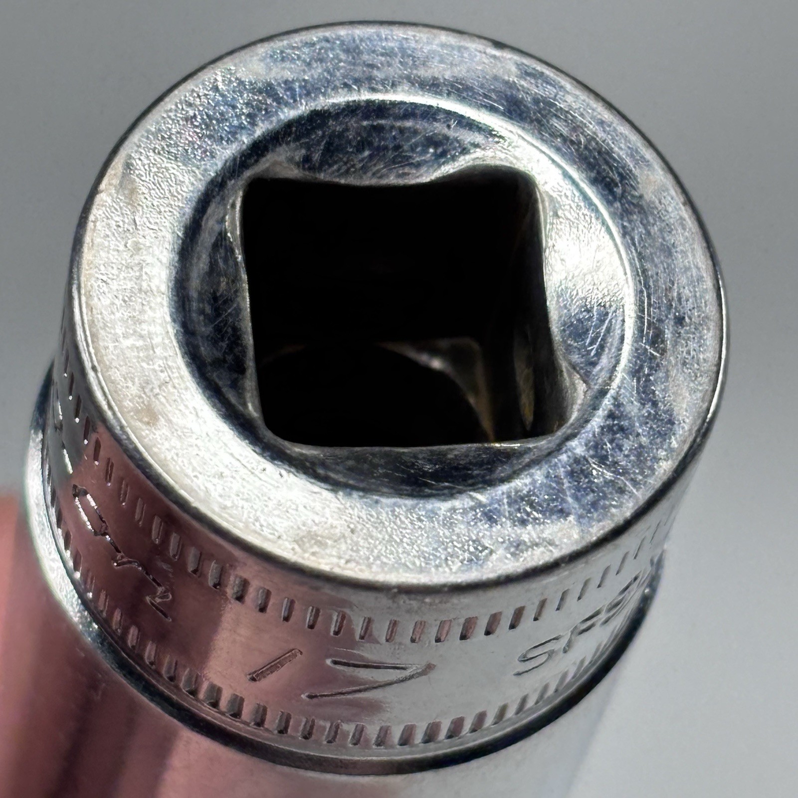 Snap On Tools SFSM17 3/8 Dr 6Pt Metric 17mm Flank Dr Deep Chrome Socket USA 2004
