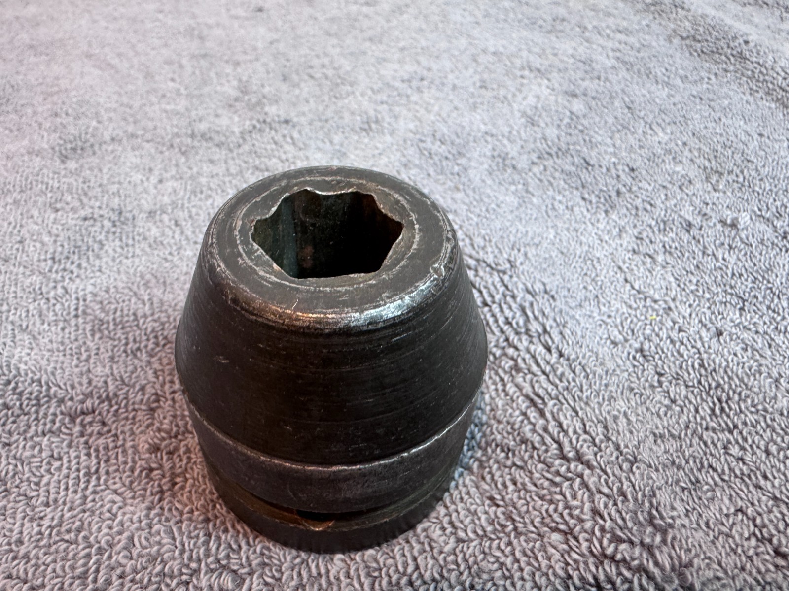 Snap On Tools IM243 – 1″ Drive Shallow Impact Socket – 3/4″ or 19mm