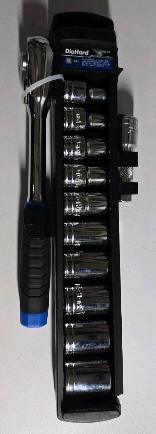 DieHard DH50104 12 pc 1/2″ Drive Ratchet 6-Point SAE Standard Socket Set