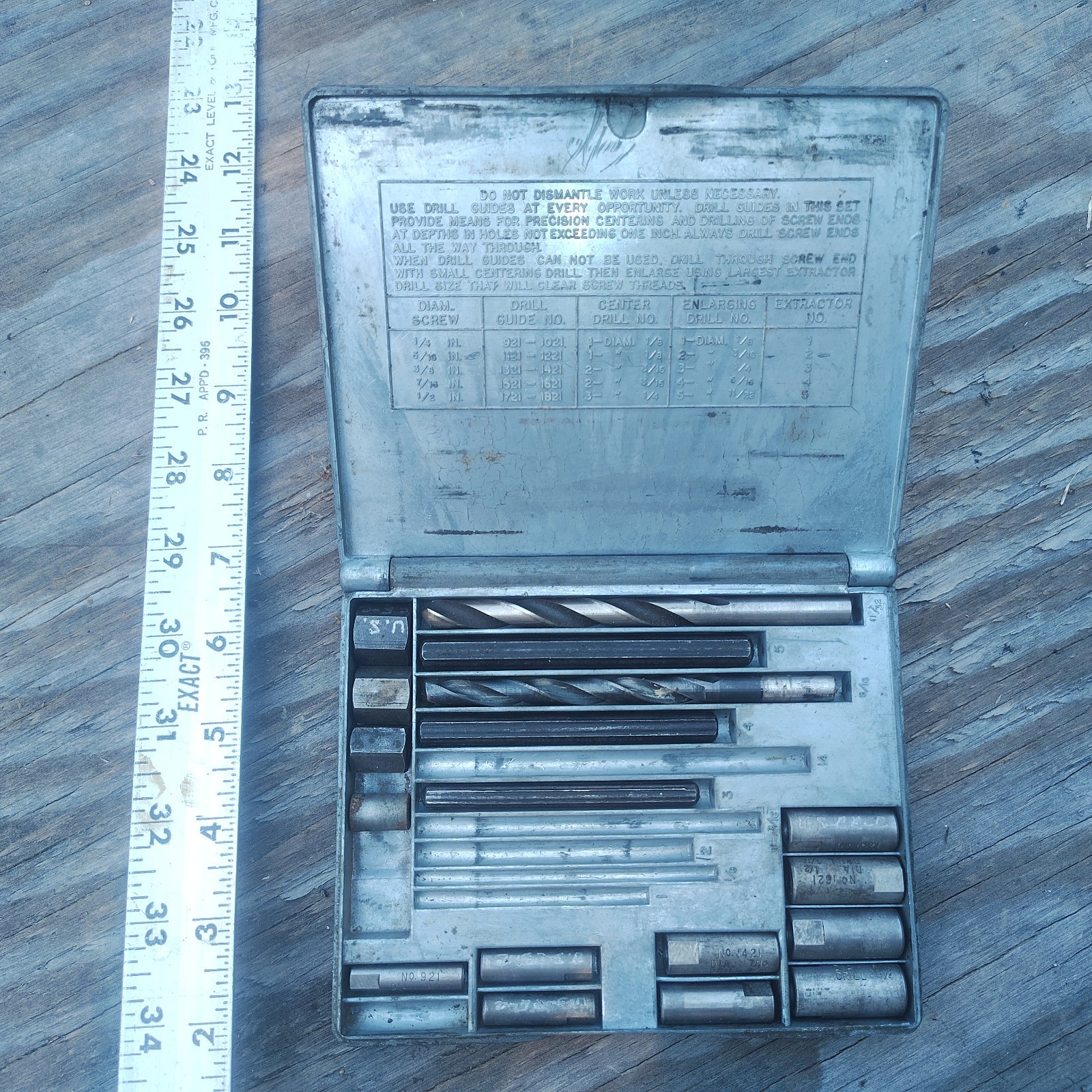 Ridgid No. 10 Screw Extractor Set in Metal Case vintage incomplete