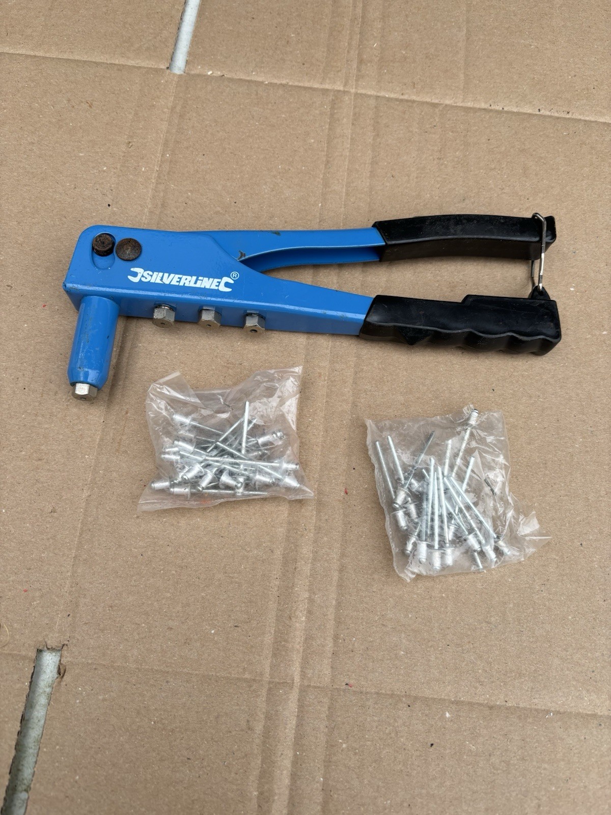 SILVERLINE MULTI SIZES POP RIVETER RIVETING GUN, WITH SOME POP RIVERTS,vintage