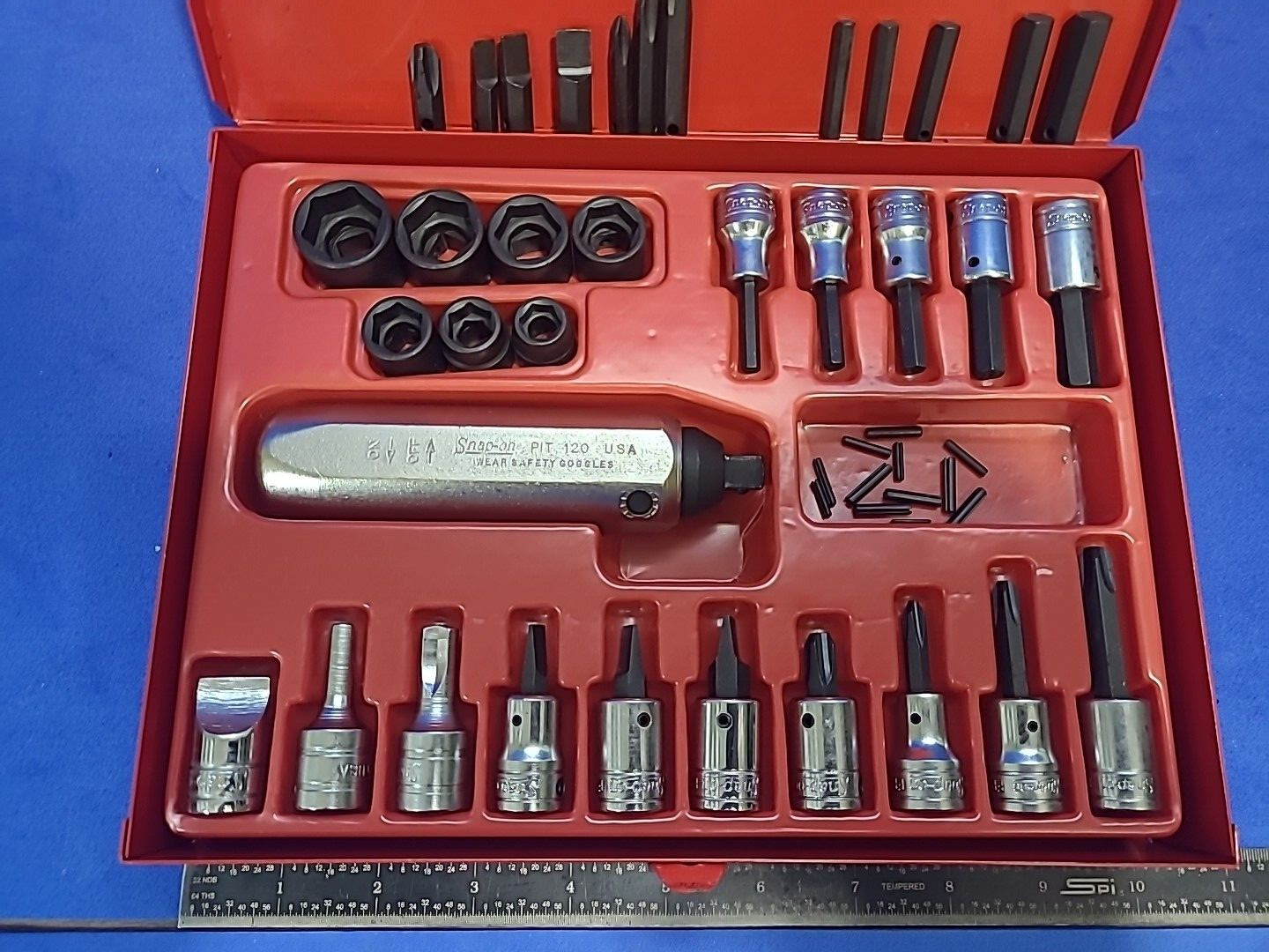 Snap-on PIT2330 3/8″ Driver Set In Metal Case