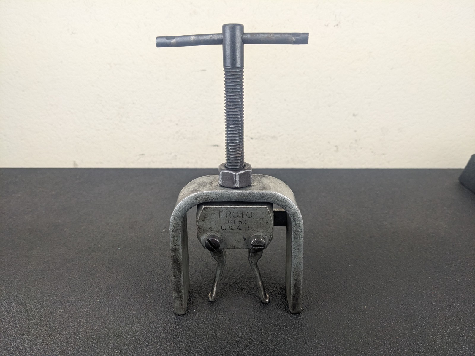 #bl271 Proto J4059 Pilot Bearing Puller Small & Large Bearing Puller