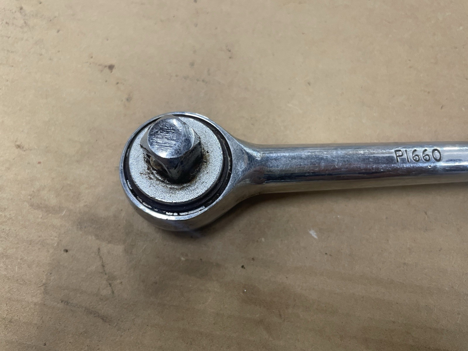 Master Mechanic P1660 1/2″ Drive 10″ Long Chrome Smooth Handle Socket Ratchet