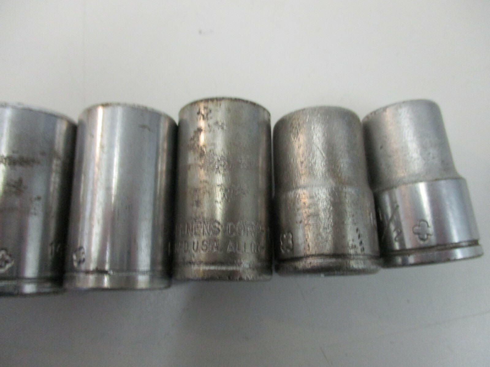 Penens Corp. 13 Pc 1/2 Drive 12 Point SAE Socket Set
