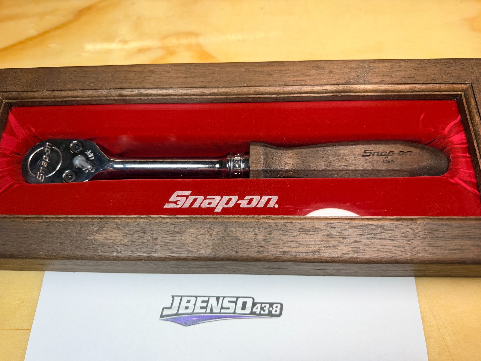 Snap-on Tools USA NEW RARE LIMITED 2014 Wooden Grip Award Display Case Set SH80A