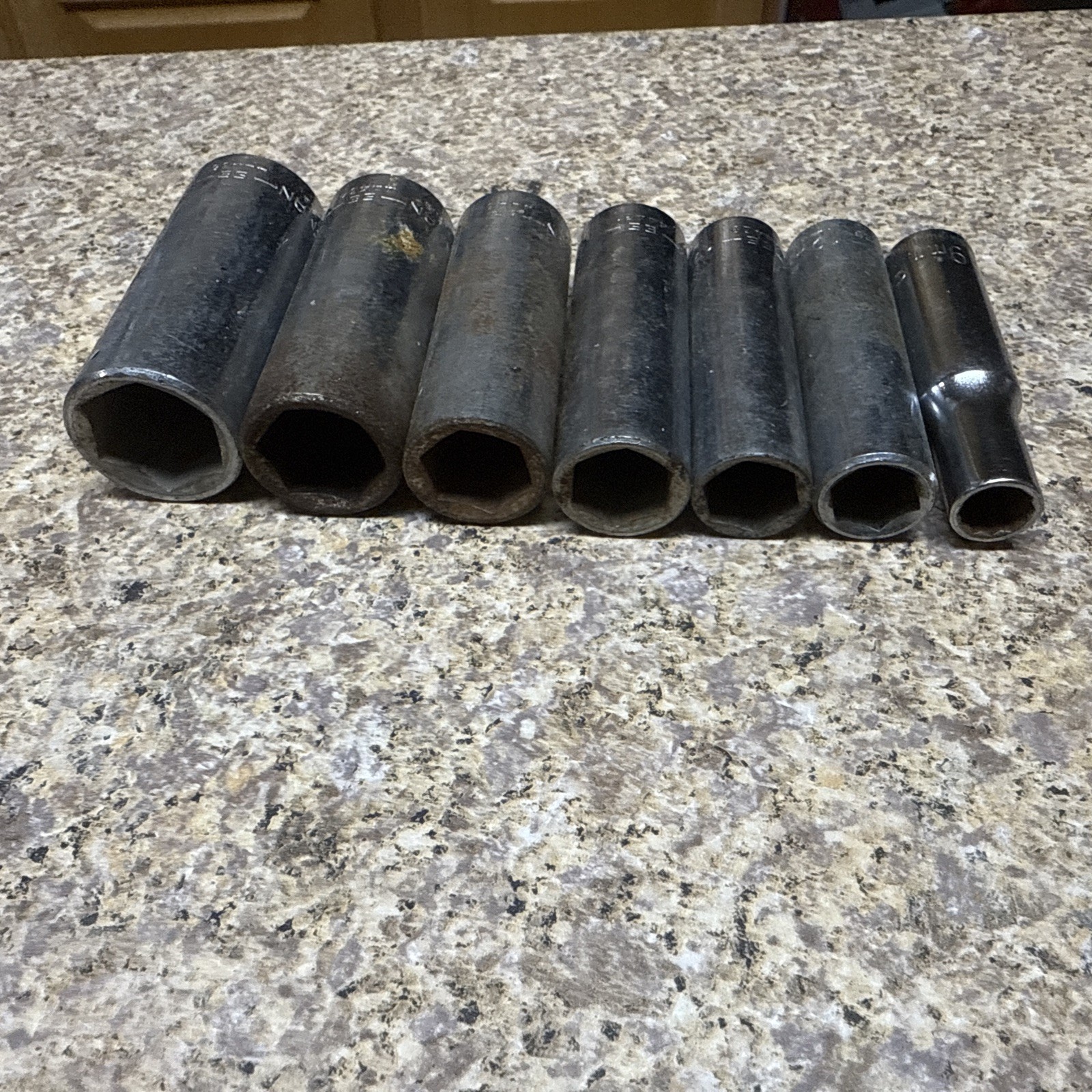 Craftsman 9,12,13,14,15,17,19 mm 6pt Deep Sockets 3/8” Drive 7 Socket Set USA
